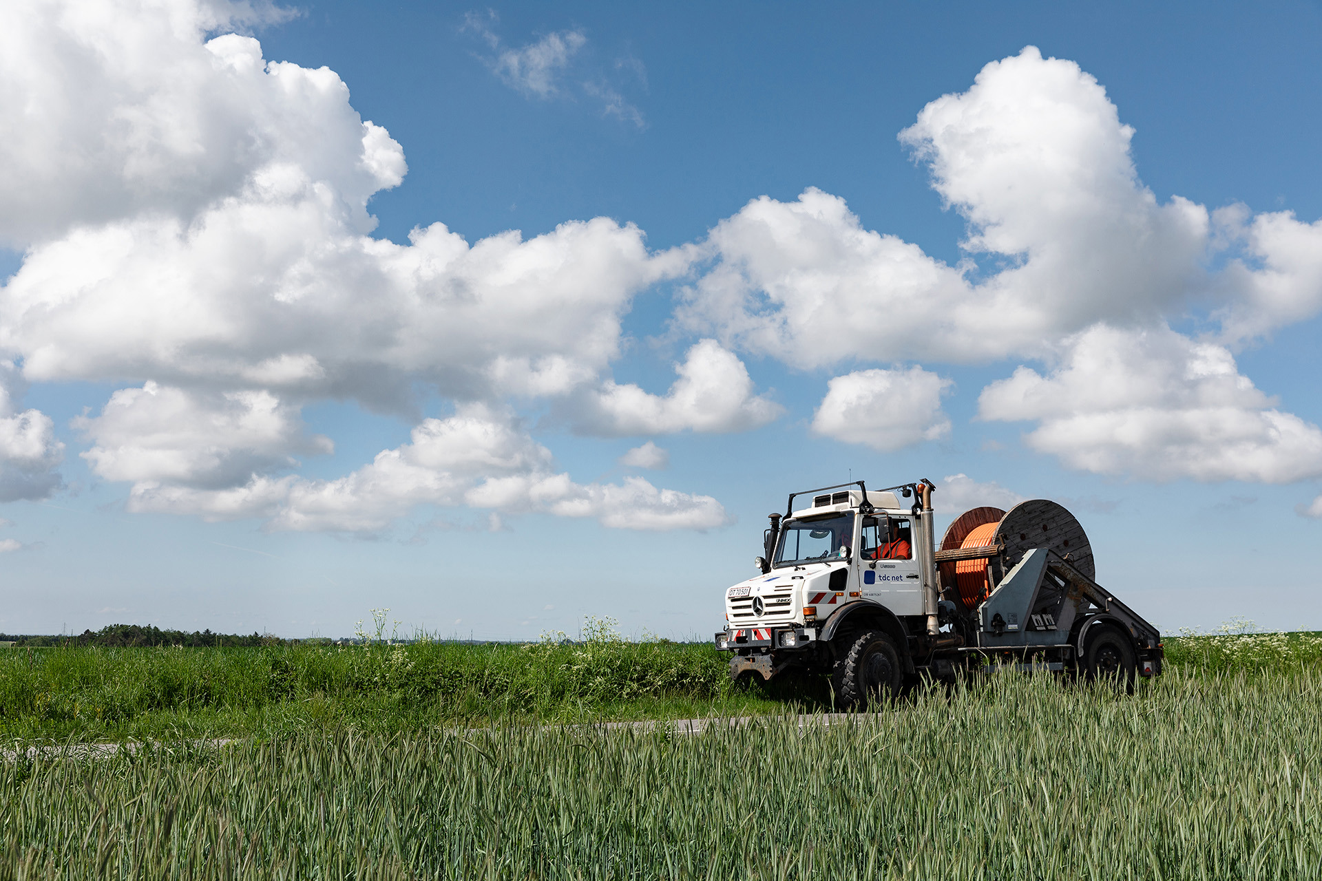 Unimog Paa Landevej IMG 0125 72Dpi RGB (1)