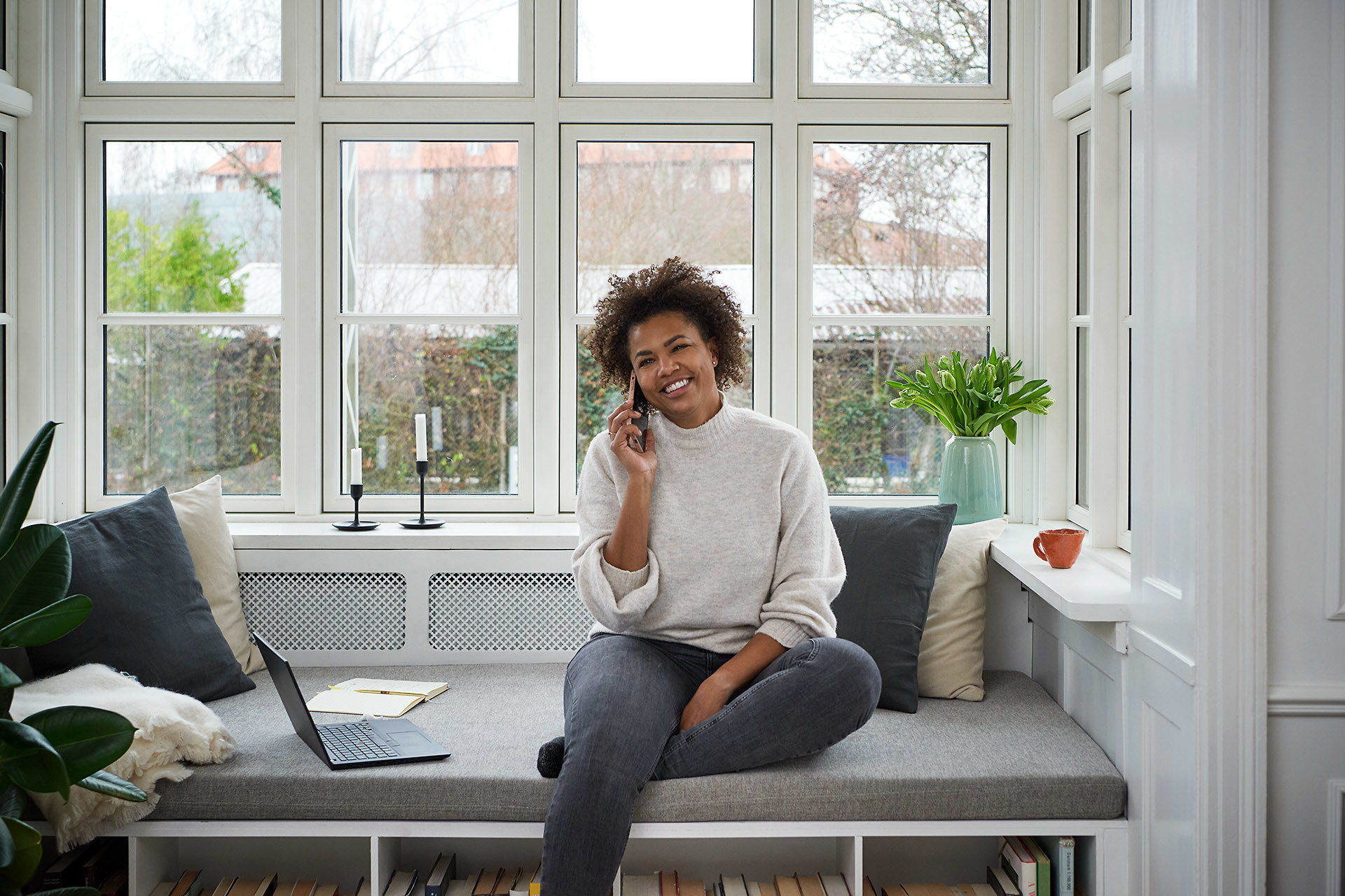 TDC NET Hjemmearbejdsplads Kvinde Karnap Mobil Low Srgb